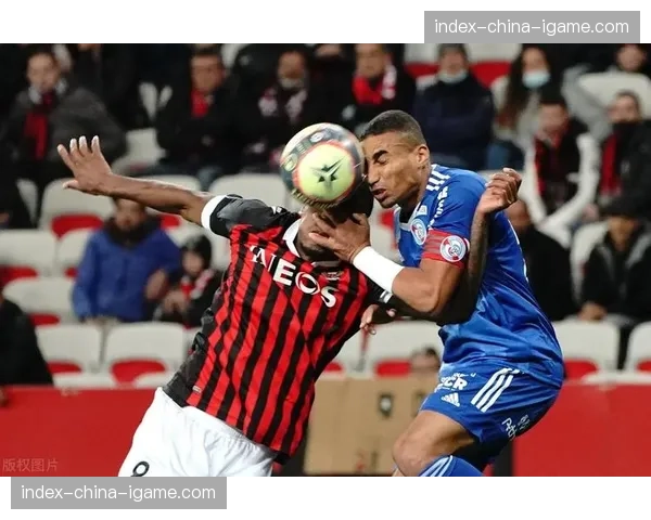 从保级到中游：斯特拉斯堡少帅维埃拉如何重塑球队防线