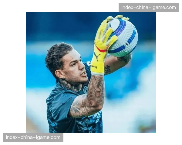 曼城门将埃德森谈出局:“点球就像彩票,今天运气不在我们这边。” 曼城门将埃德森谈出局:“点球就像彩票,今天运气不在我们这边。”